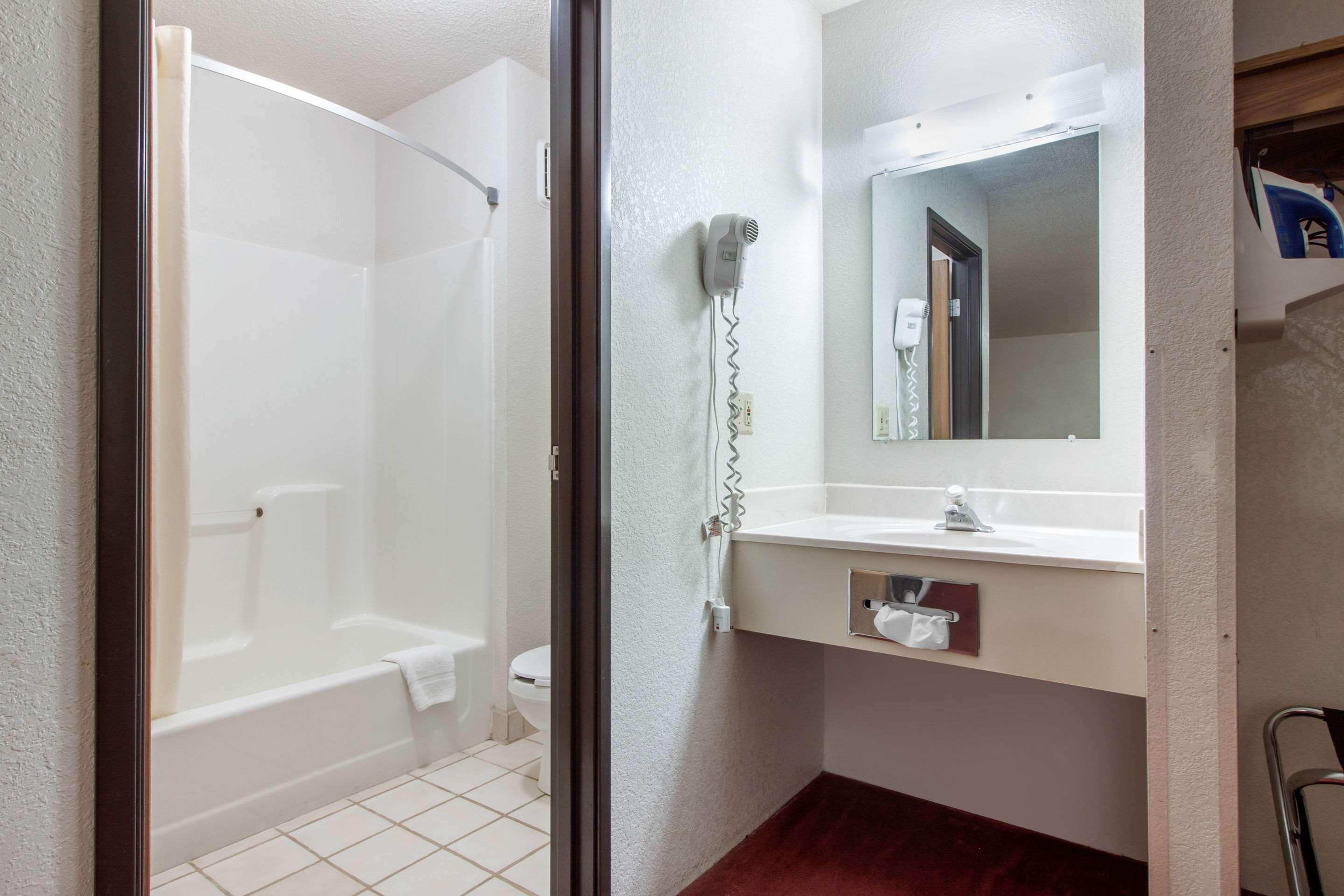 Econo Lodge Oacoma Extérieur photo