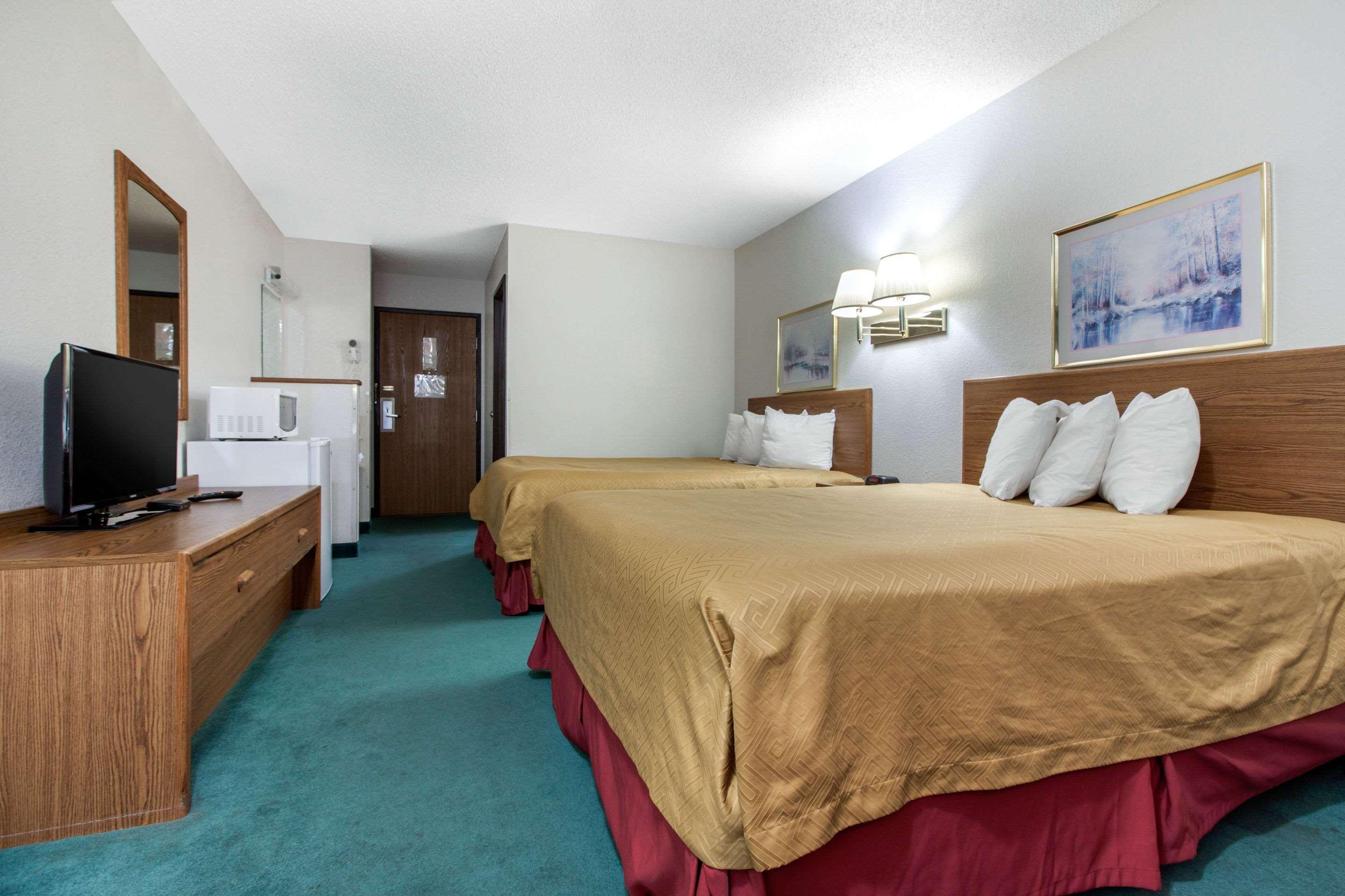 Econo Lodge Oacoma Extérieur photo