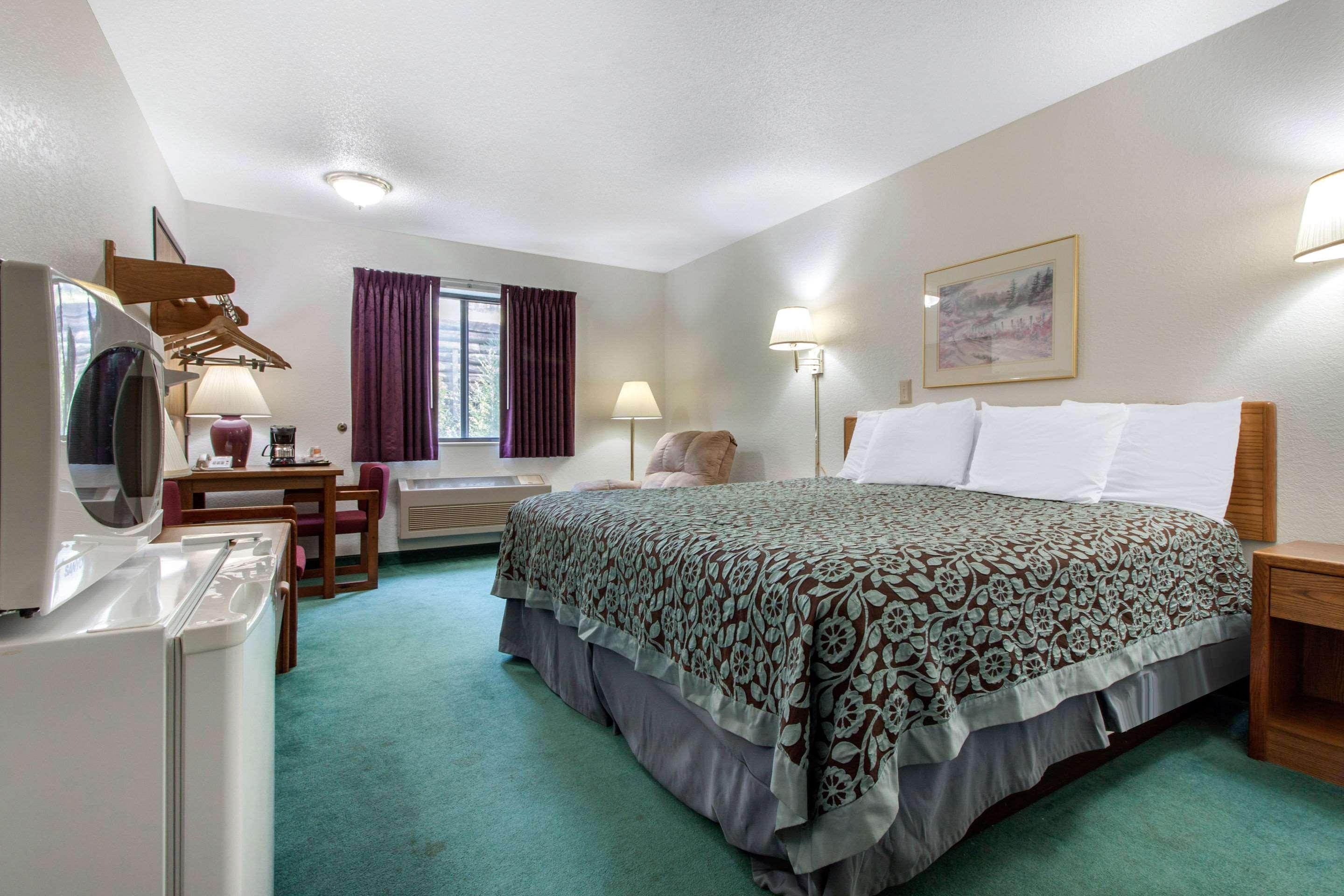 Econo Lodge Oacoma Extérieur photo