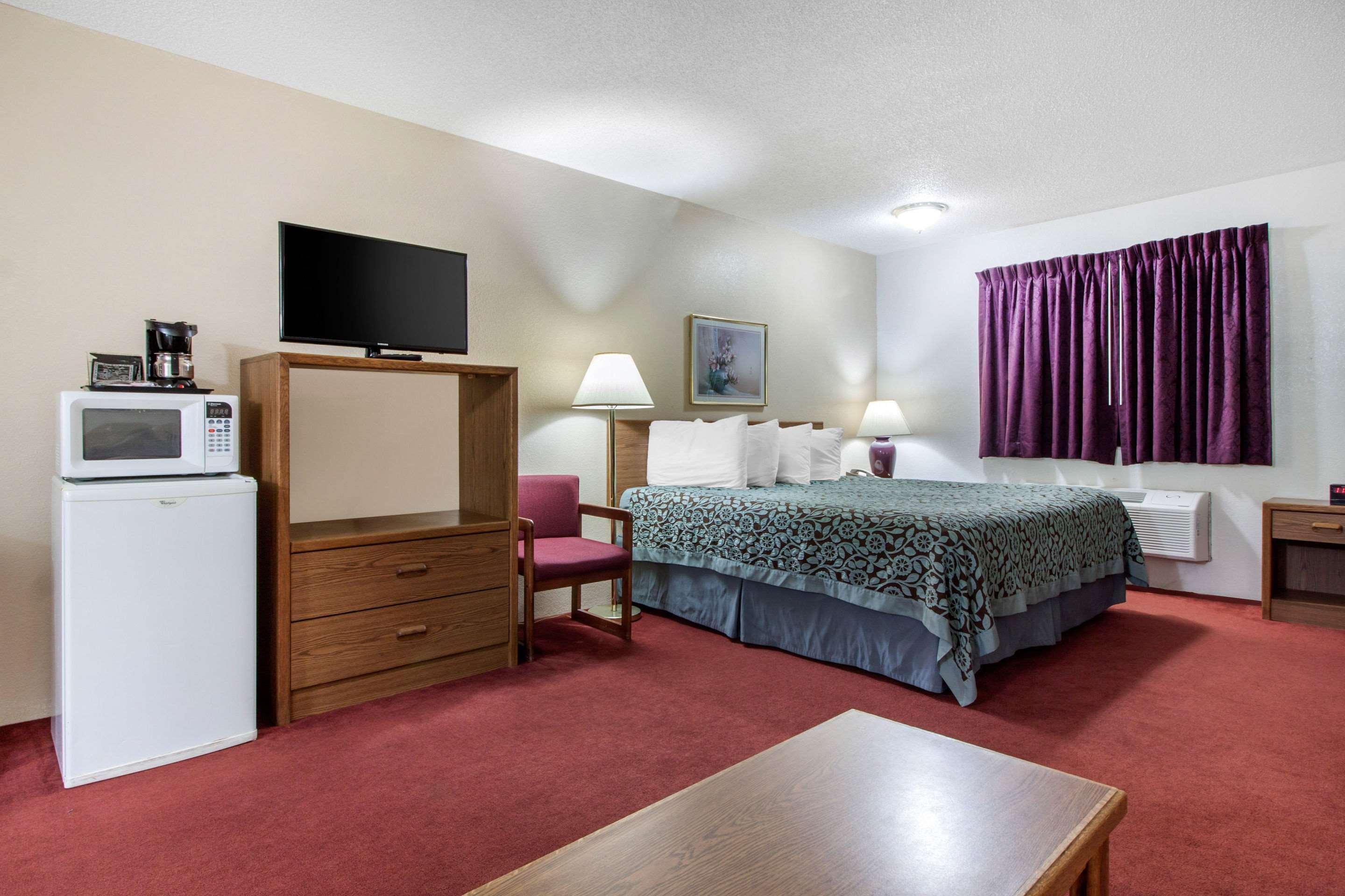 Econo Lodge Oacoma Extérieur photo