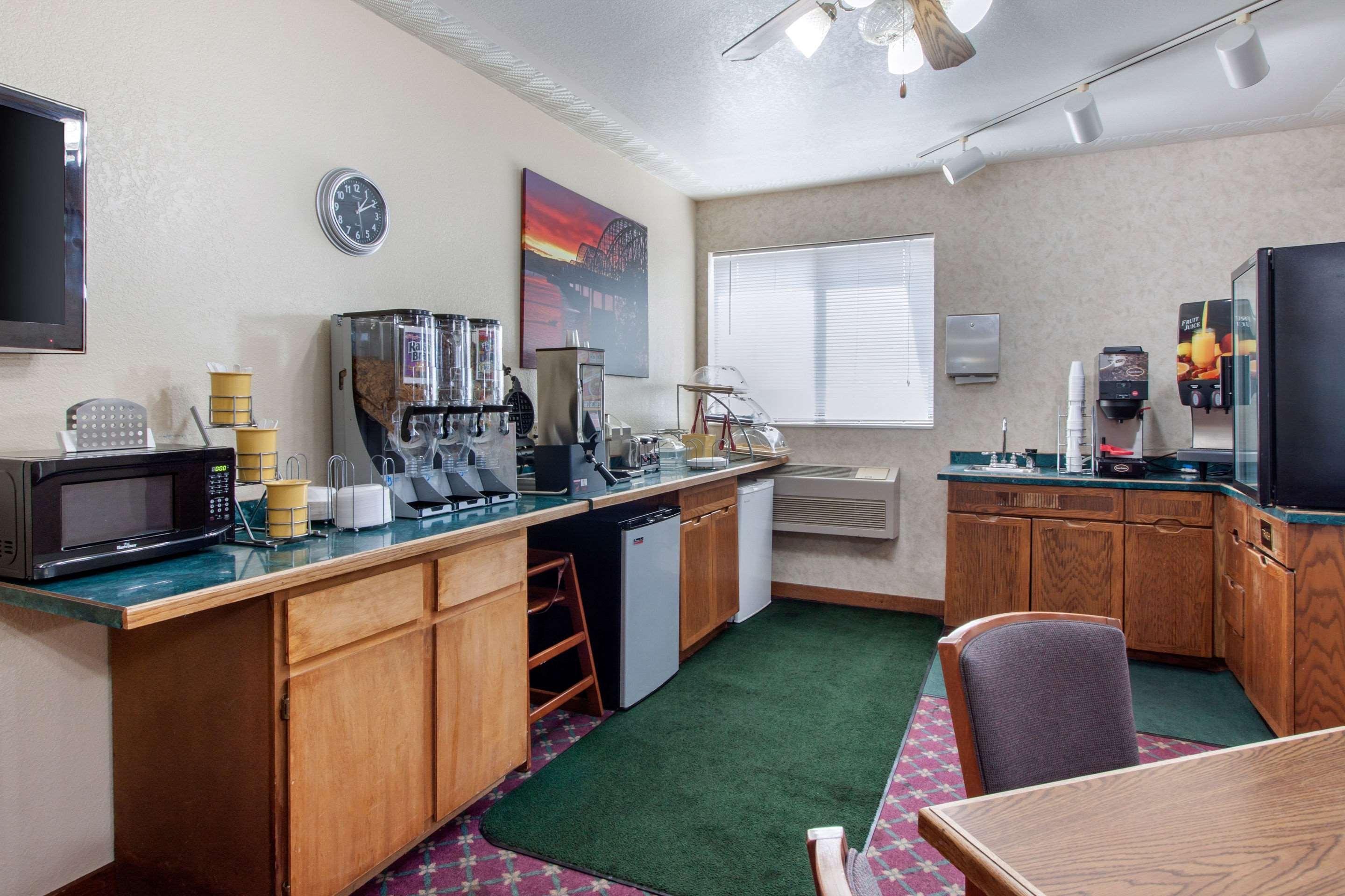 Econo Lodge Oacoma Extérieur photo
