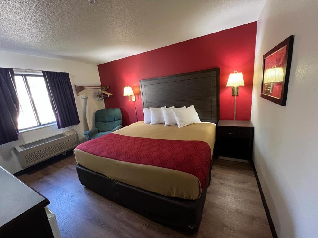 Econo Lodge Oacoma Extérieur photo