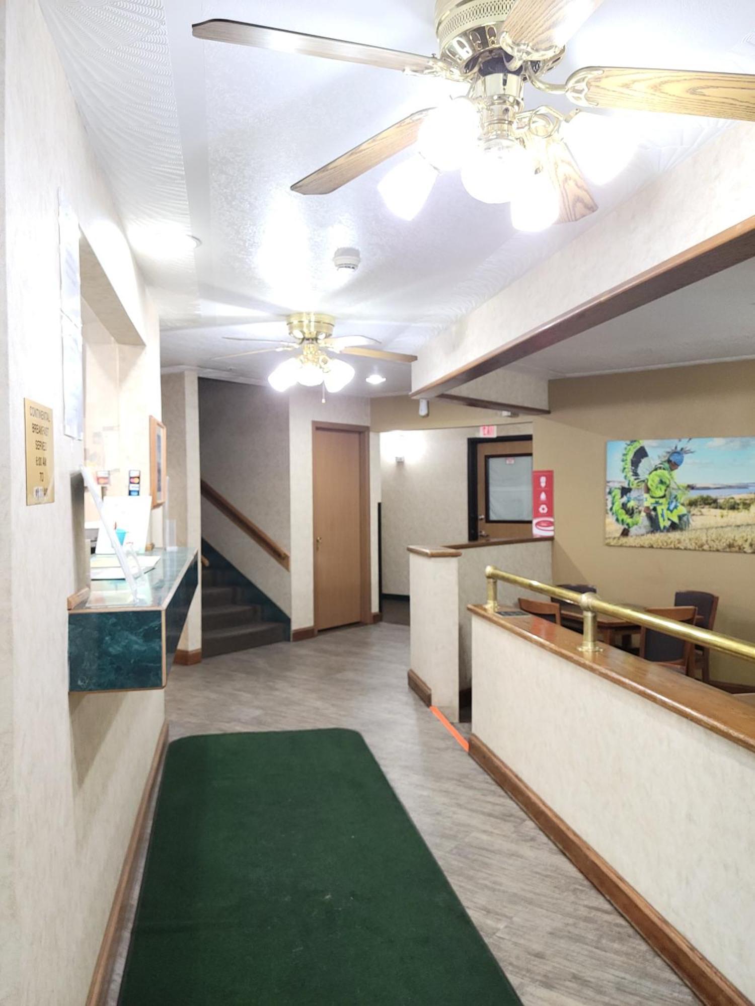 Econo Lodge Oacoma Extérieur photo